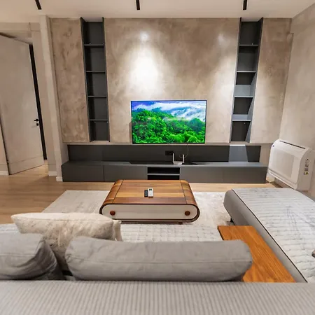 Cosmo Comfort * Tirana